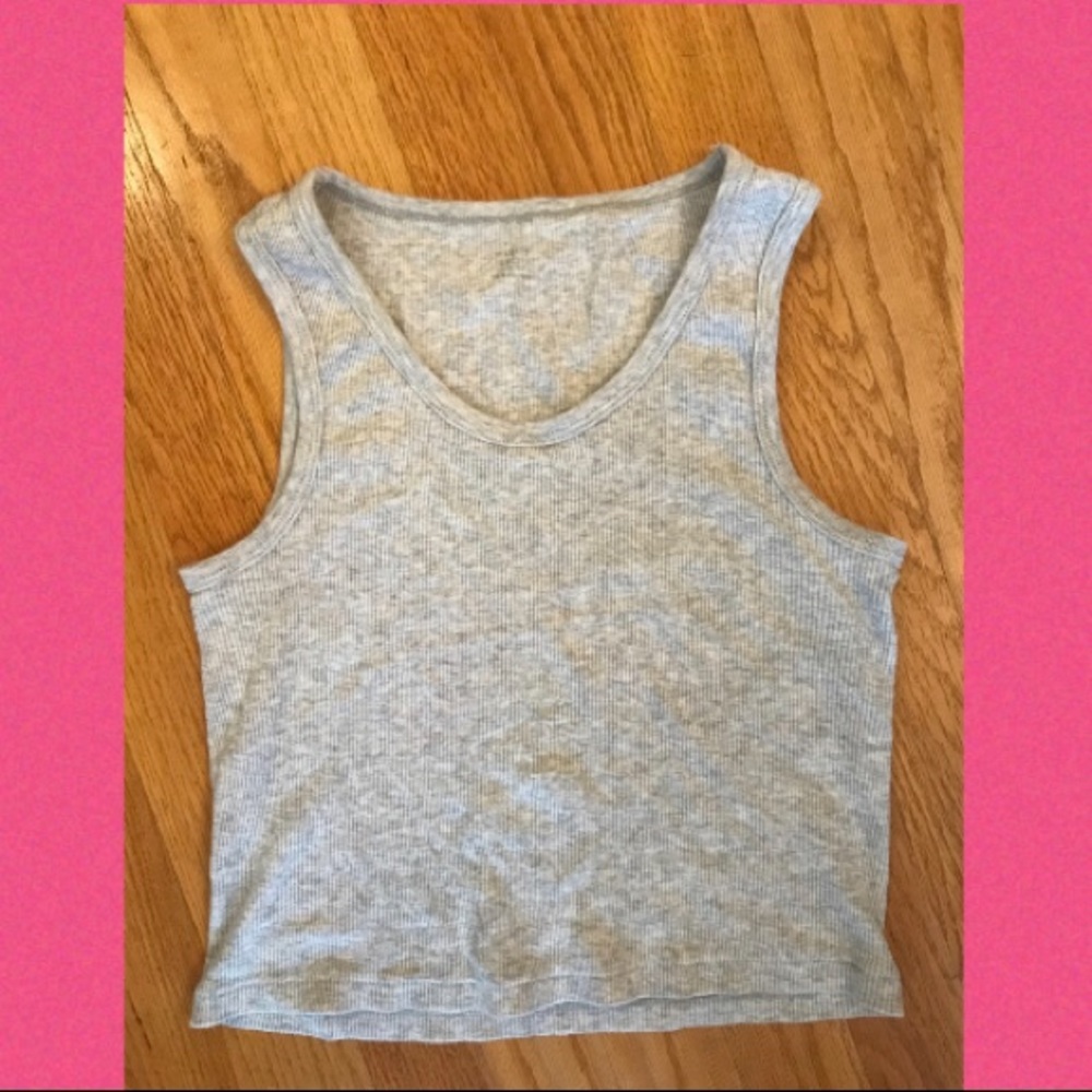 Light gray tank🌪